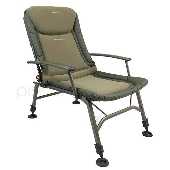 Avid Carp Benchmark Chair