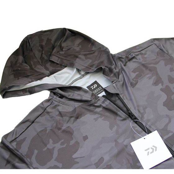 Daiwa Gray Camo Jacket